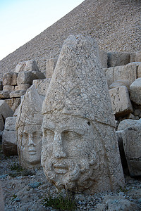 纳鲁特山神的纪念碑旅游岩石火鸡国家世界古董石头雕像旅行遗产图片