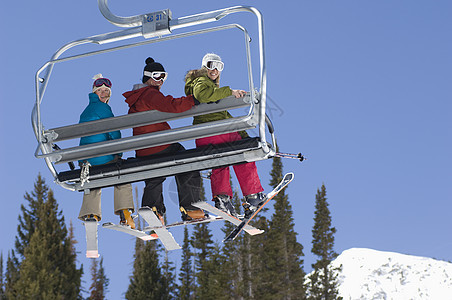 抬起椅子 三架滑雪机男性升降椅器材成年人摄影竞技女性娱乐滑雪者中年人图片
