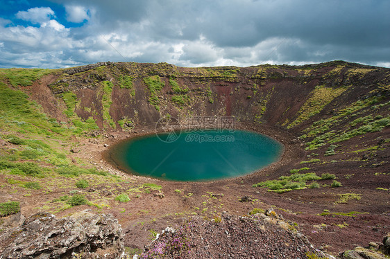 克朗id火山绿色火山口蓝色风景蓝晶圆形陨石红色地标图片