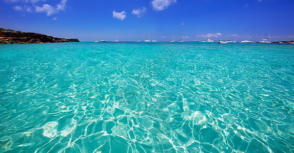 巴利阿里群岛 福门捷拉卡拉萨奥纳海滩波浪桑拿海岸线海洋小岛旅行场景假期蓝色海景图片