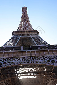 巴黎埃菲尔铁塔纪念碑天空建筑文化首都建筑学旅行蓝色金属历史图片
