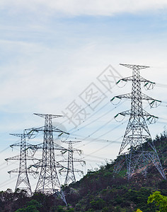 电力配电塔接线电线天空绝缘体电缆公用事业电器金属线路爬坡图片