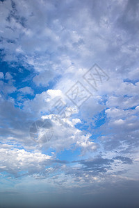 蓝蓝天空阴霾环境风景沉淀阳光云景白色水分晴天气候图片