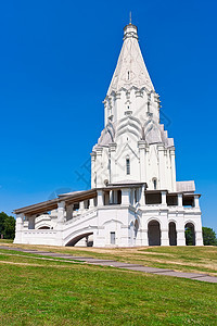 Kolomenskoe教堂教会绿色旅行历史博物馆白色建筑学宗教文化蓝色圆顶图片