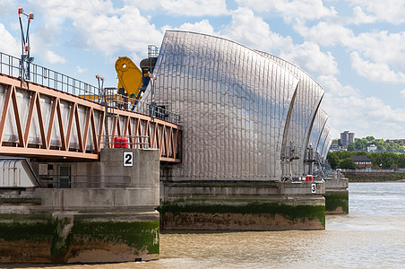 伦敦的泰河壁垒金属尾矿安全预防工程控制技术流动天空洪水图片