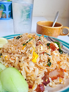 特写美味的炒饭  fried 稻米香料午餐油炸胡椒餐厅烹饪洋葱食物蔬菜盘子图片