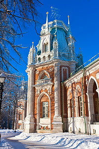 莫斯科沙里西诺Tsaritsyno旅行博物馆公园天空建筑红色历史建筑学文化地标图片