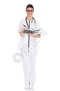 年轻女医生在一本书里闲逛保健职员微笑治疗诊断从业者工具女性卫生笔记本图片