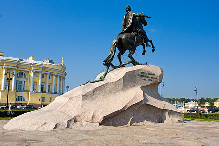 圣彼得堡纪念碑雕像青铜石头雕塑蓝色皇帝建筑艺术岩石图片