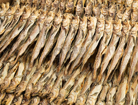 传统盐鱼盐渍食物市场腌鱼美食国王海鲜图片