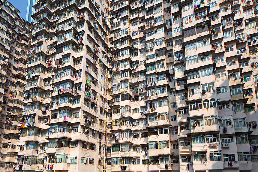 香港老旧住宅楼窗户建筑学城市民众住房贫困市中心建筑生活人口图片