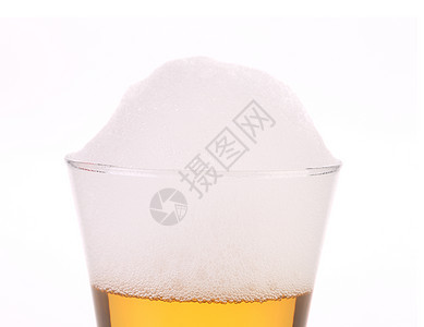把啤酒杯和泡沫一起贴上气泡反射金子高脚杯水晶水分玻璃工作室白色酒杯图片