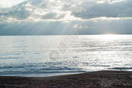 日落时圣利昂海滩图片