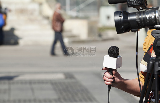 面试访谈演讲居住记者收音机讲话报告麦克风民众讨论记录图片