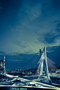圣保罗市大桥景观风景城市地标建筑全景图片