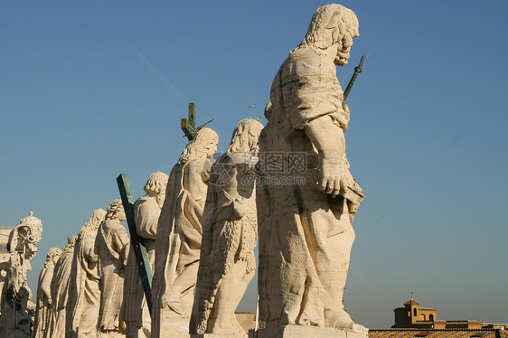 圣彼得广场周围雕像的详情 见场所环境文化旅游旅行天空目的地艺术结构雕刻图片