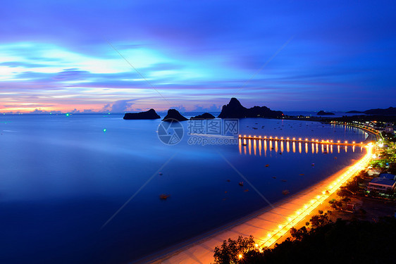 泰国的Ao Manao湾日出风景图片