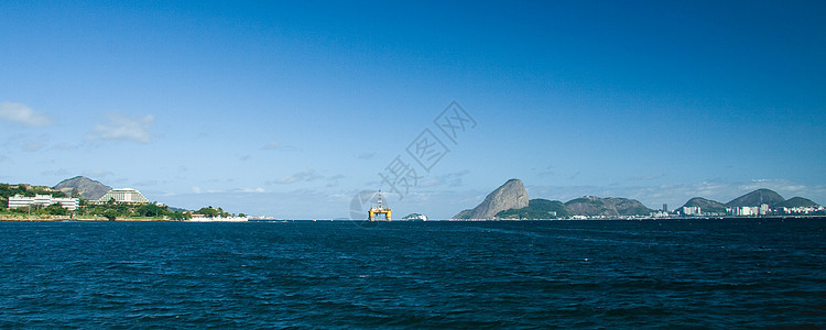 里约热内卢的甘蔗湖山场景水平燃料工业钻机风景发电炼油厂海洋原油图片