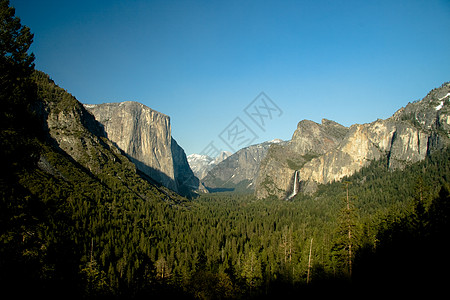 约塞米特河谷岩石摄影地质学穹顶瀑布悬崖场景新娘风景旅游图片