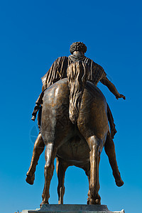 纪念碑骑士骑手天空历史皇帝遗产青铜旅行文化雕像图片