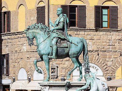 佛罗伦萨的雕像天空骑士马术广场青铜历史纪念馆蓝色正方形历史性图片
