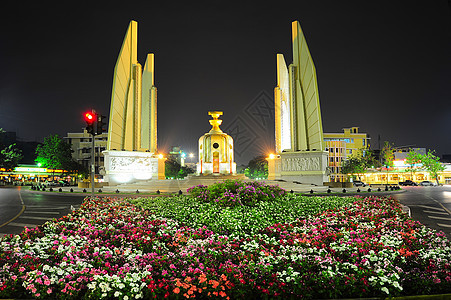泰民主纪念碑图片