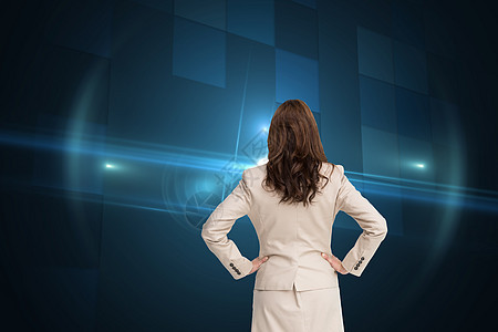 商业女商务人士的复合图像背靠着镜头站立计算双手蓝色公司职业计算机夹克正方形思维女士图片