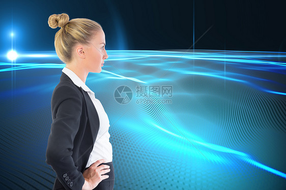 商业女商务人士的复合形象 她们用手站在臀部上金发女郎辉光蓝色女士数字绘图套装计算机商务女性图片