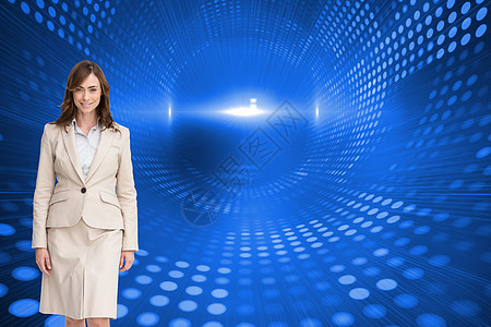 微笑着的女商务人士行走的复合形象女性裙子头发辉光隧道绘图螺旋套装计算机蓝色图片