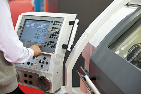 CNC 机器制造厂安装员控制机械师技术特工商业电脑数控制造业图片