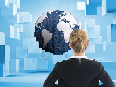 商业女商务人士的复合形象 她们用手站在臀部上双手商务蓝色女士国际浅色行星套装全球数字图片