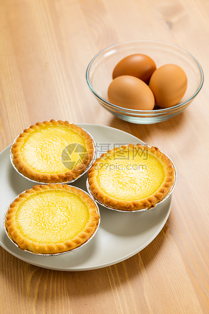 蛋挞和鸡蛋面包食物图片