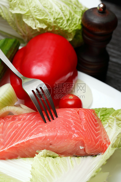 和蔬菜洋葱海鲜厨房食物健康饮食盘子课程黄瓜沙拉鱼片图片