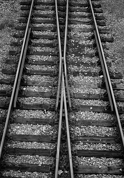铁路铁轨金属火车旅行运输路口石头图片