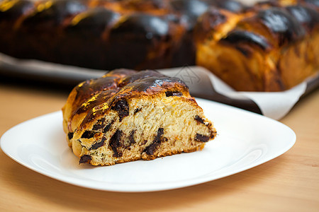 羊肉面包美食巧克力木板小麦甜点早餐肉桂脆片葡萄干蛋糕图片