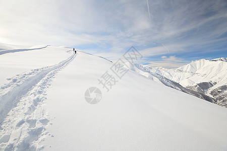 技术熟练冰川天空荒野山脉活动勘探滑雪雪鞋冒险愿望图片