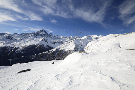 维索山的冬季风景地区岩石滑雪山脉山峰冰川荒野寂寞全景季节图片