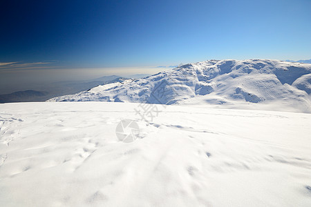 维索山的冬季风景地区岩石山脉冰川山峰全景寂寞勘探冒险滑雪图片