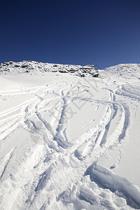 通过巡游滑雪探索阿尔卑斯山运动勘探地区大天堂偏光片荒野粉雪冰川极限山峰图片