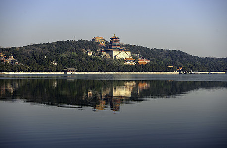 夏日宫殿花园旅行风景文化旅游天空历史性爬坡公园蓝色图片