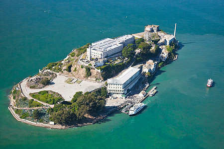 旧金山Alcatraz监狱旅行博物馆城市岩石地标海洋国家建筑学爬坡天空图片