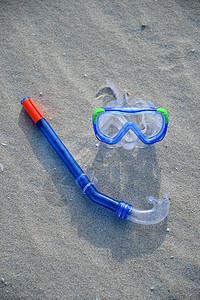 游泳工具水池运动海滩蓝色脚蹼白色塑料衣服潜水追求图片