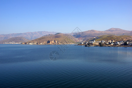 中国云南省达利Erhai湖钓鱼旅行村庄城市蓝色全景码头农村建筑学场景图片