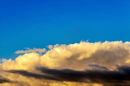 蓝蓝天空蓝色气候臭氧气象场景天气阳光环境天际活力图片