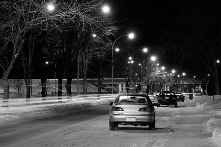 雪韵大街夜间城市街道路灯城市都市设备大街风光路口街道大道黑色背景