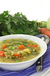 大麦粥猪肉蔬菜谷物乡村豆类食物香菜烹饪图片