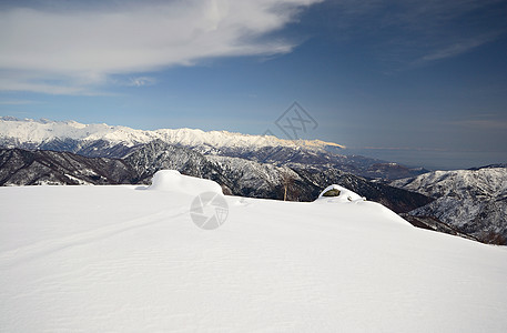 阿尔卑山云低角度风景山峰自由天空地形勘探冒险逆境视图图片