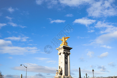 亚历山大三世大桥纪念碑城市雕塑建筑地标白色建筑学艺术旅行天空图片