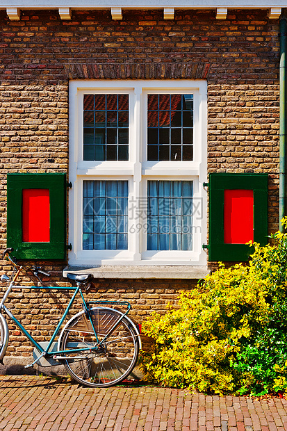 窗户快门木头建筑学公寓自行车建筑车轮安全遗产文化图片