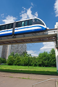 单轨列车天空铁路城市旅行民众运输运动过境建筑学火车图片